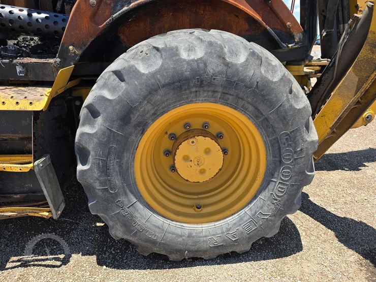 2018-caterpillar-420f2-it-image-19