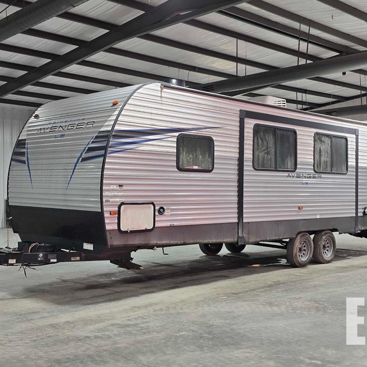 2021 FOREST RIVER PRIMETIME AVENGER LE SERIES M-26