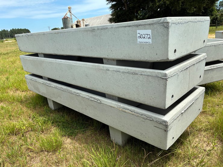 #20272-•-feed-troughs-image-1