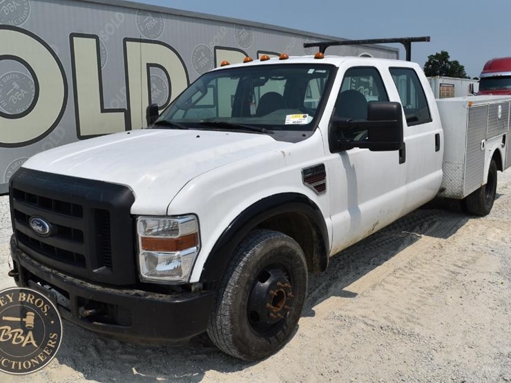 2009-ford-f350-xl-image-1