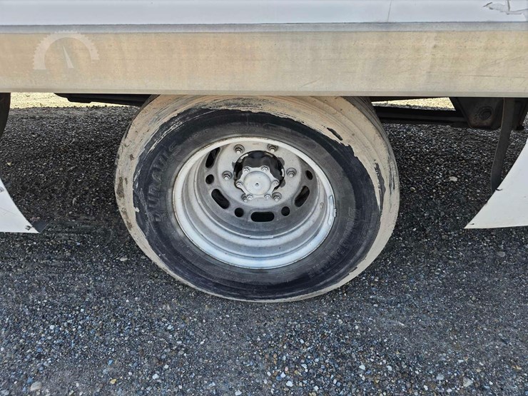2009-freightliner-sprinter-3500-image-16
