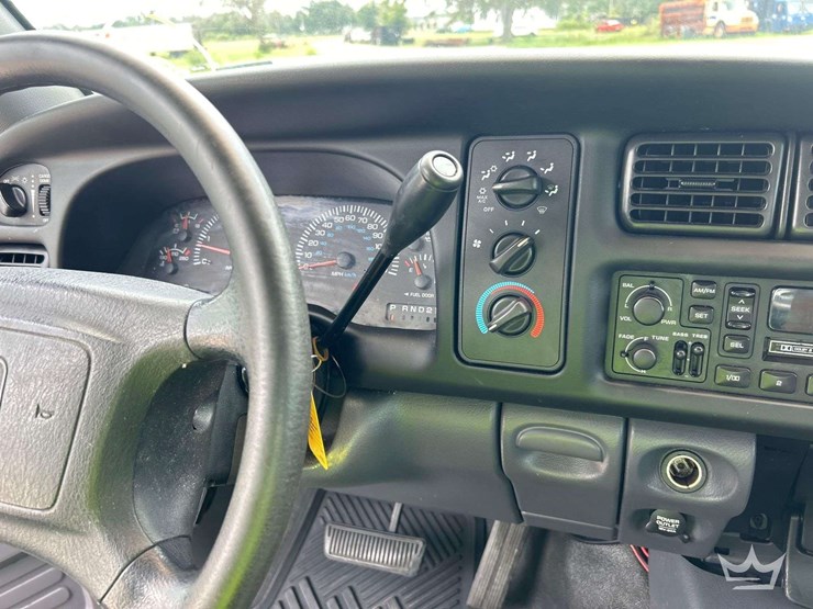 2001-dodge-ram-1500-image-17