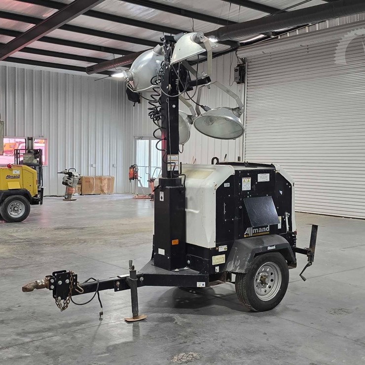 ALLMAND BROS NIGHT-LITE V SERIES