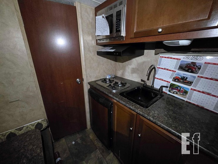 2014-coachmen-clipper-17fq-image-15