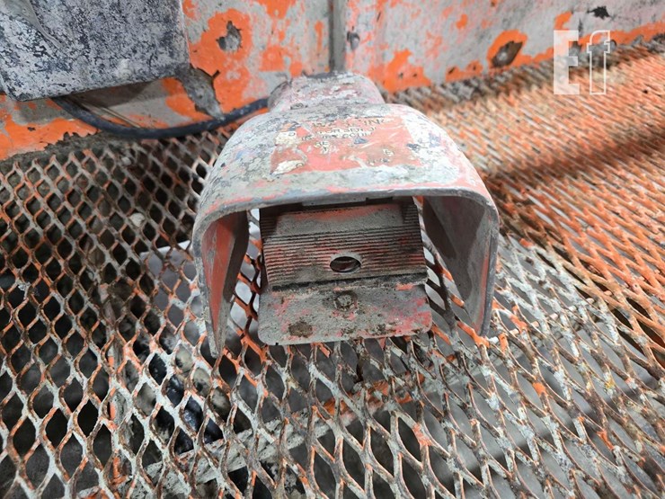 2008-jlg-660sj-image-10