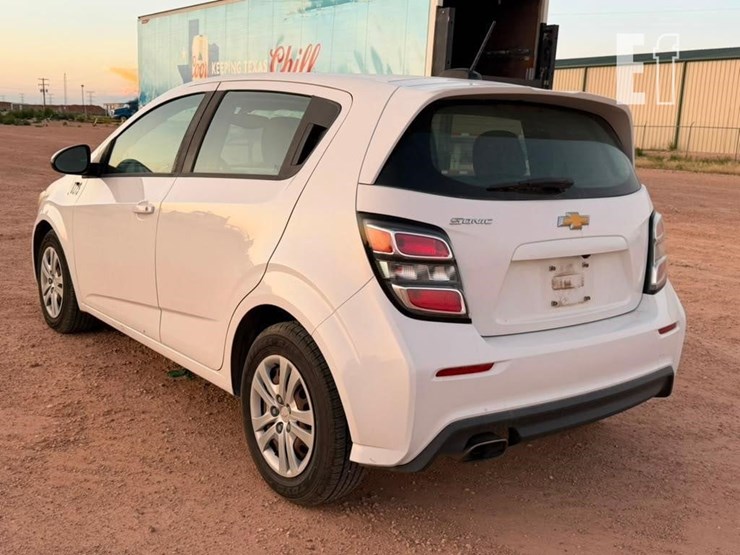 2018-chevrolet-image-4