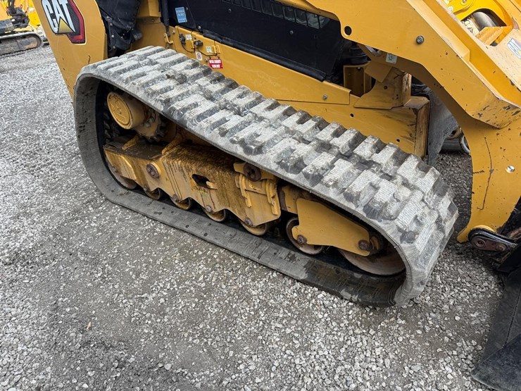 2022-caterpillar-299d3-xe-image-12
