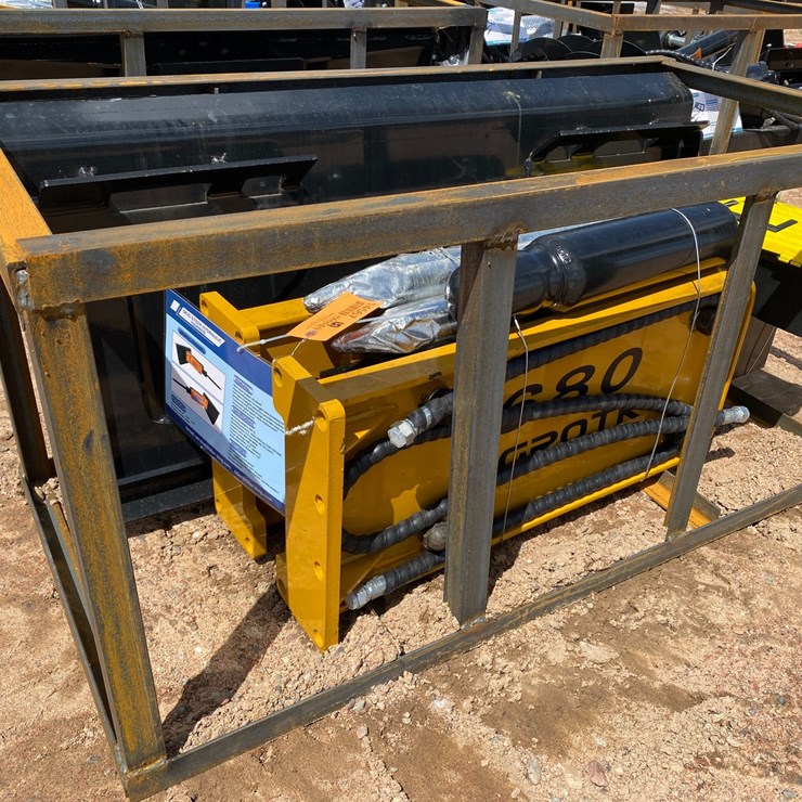 #14567 • New 2026 AGT Skid Steer Breaker (Mosinee, WI)