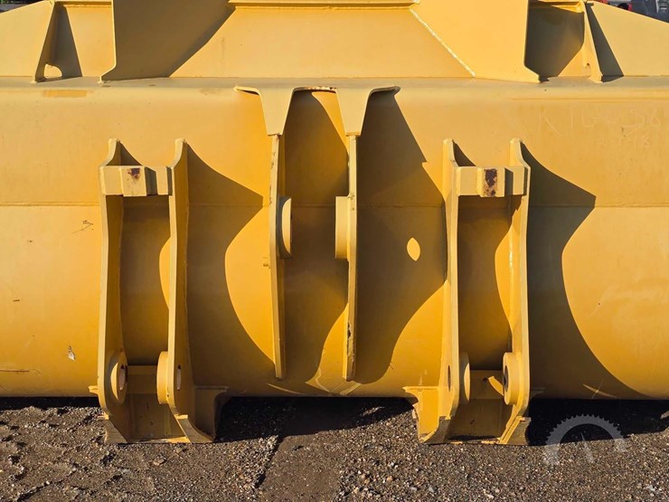 caterpillar-345-image-5