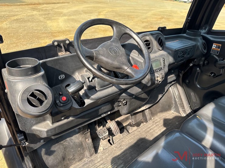 2017-kubota-rtv-x1100c-image-13