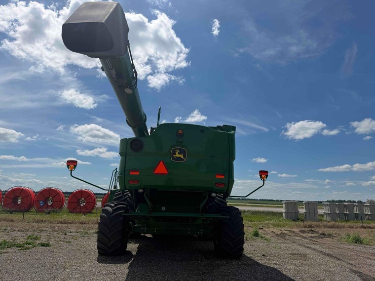 2019-john-deere-s780-image-28