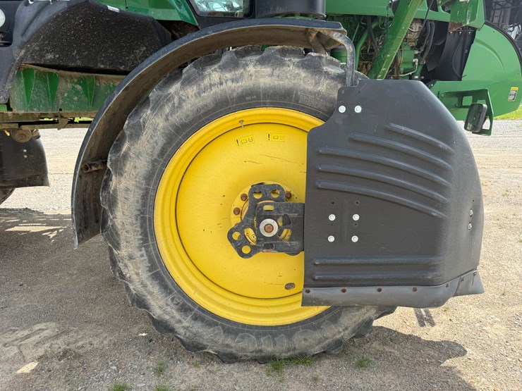 2016-john-deere-r4038-image-53