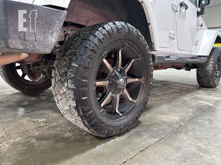 2016-jeep-wrangler-image-26