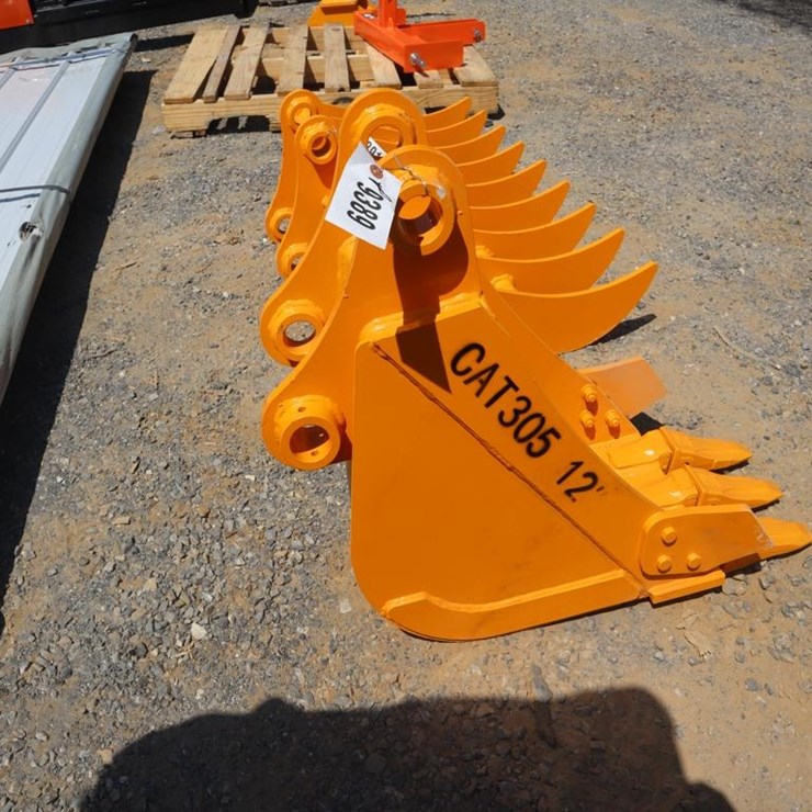 CATERPILLAR 305