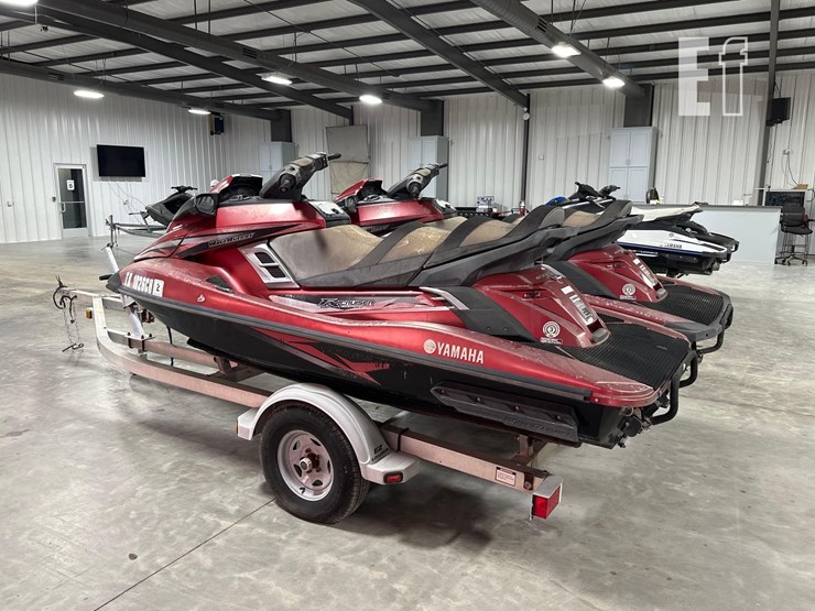 yamaha-waverunner-personal-watercrafts-image-4