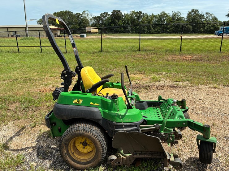 john-deere-z820a-image-1