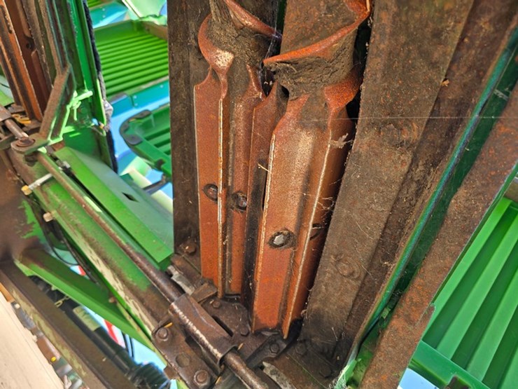 john-deere-894-image-21