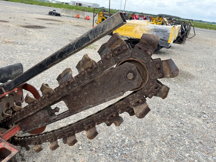 ditch-witch-rt16-image-58