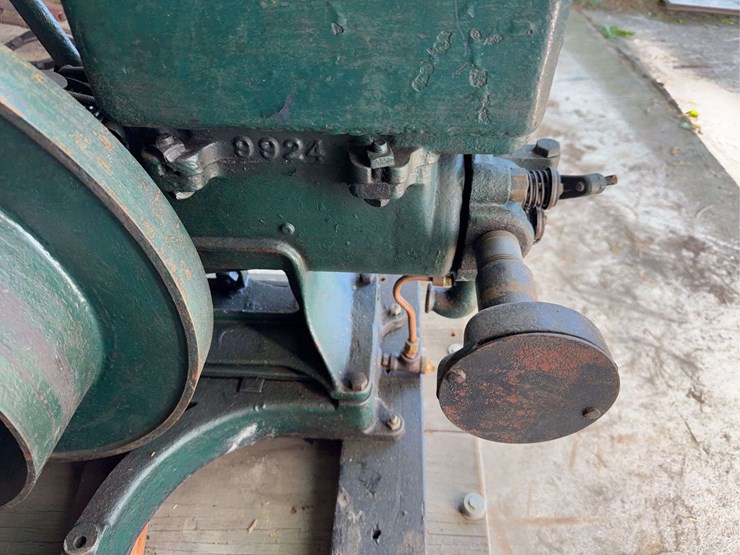 rock-island-1-1/2-hp-engine-image-13