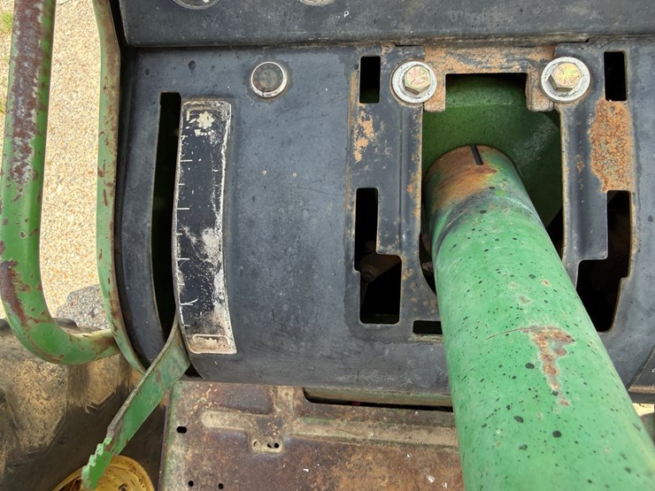 john-deere-4620-image-64