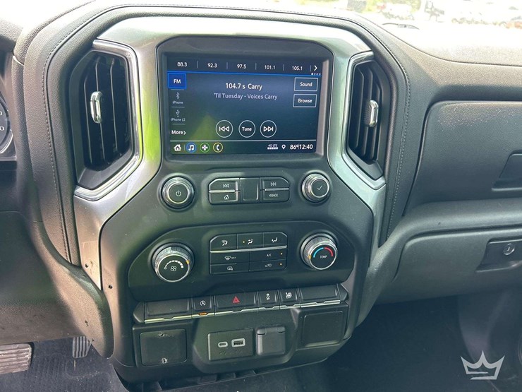 2020-chevrolet-silverado-1500-image-18