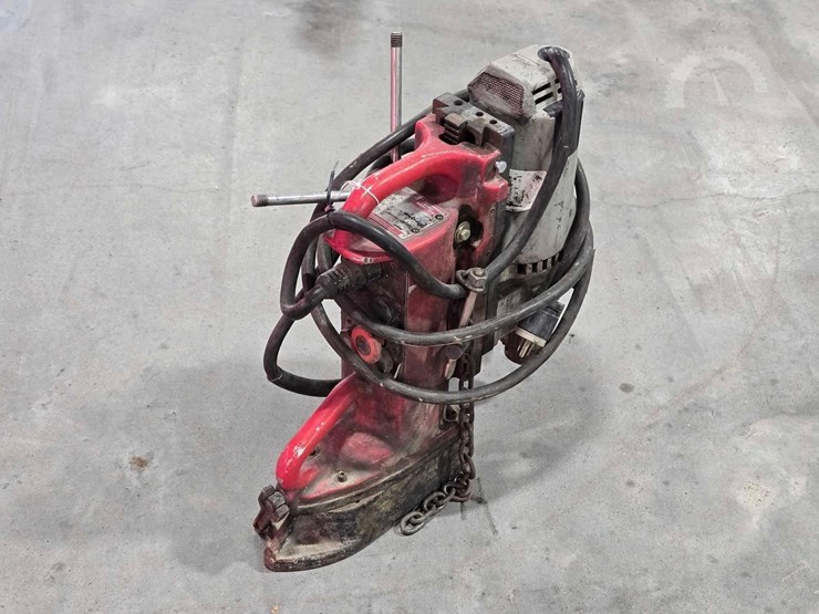 milwaukee-4206-heavy-duty-electromagnetic-drill-pr-image-3