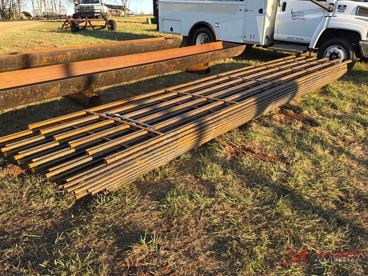 (20)-new-20'-continuous-panels-w/-connectors-image-1