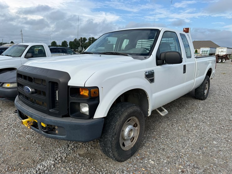 2008-ford-f250-image-1