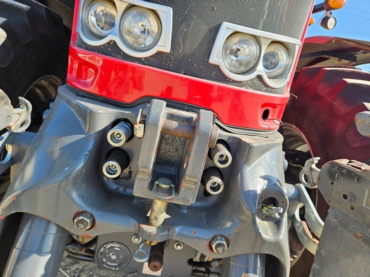 massey-ferguson-7624-image-12