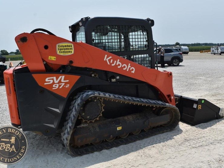 2021-kubota-svl97-2-image-15