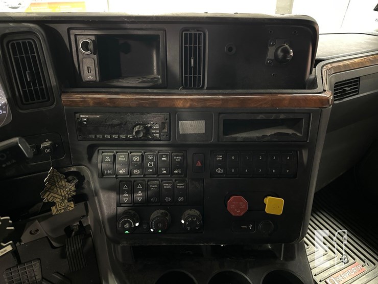 2020-international-lt-image-20