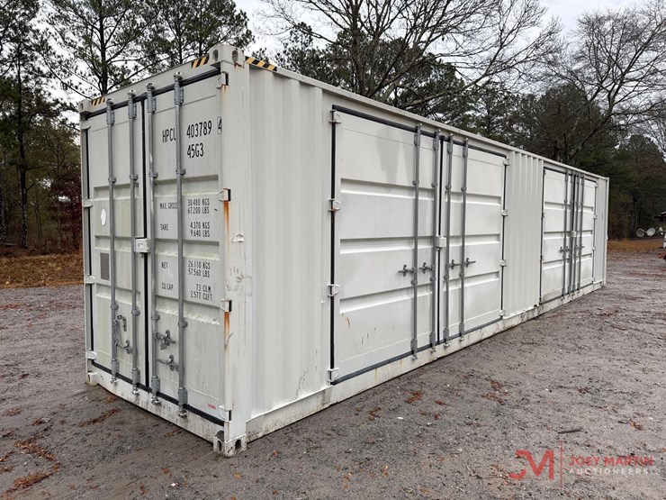 40'-shipping-container-image-3