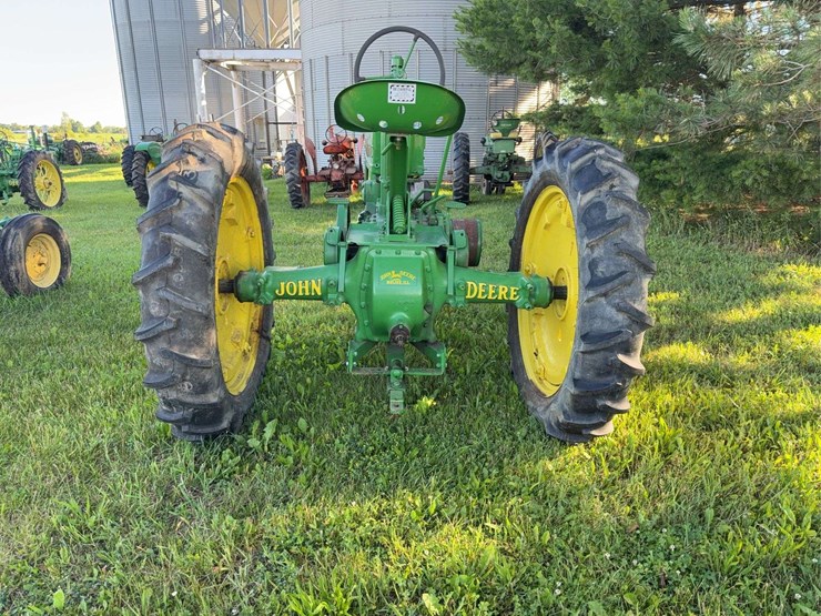 john-deere-model-b-image-7