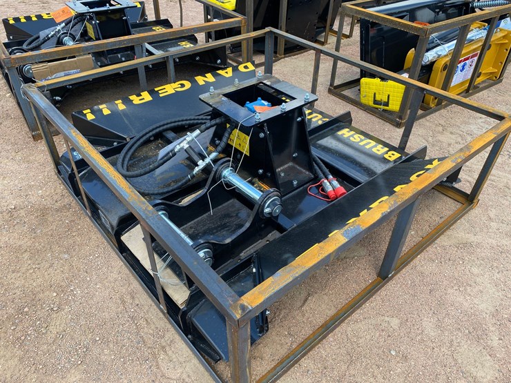 caterpillar-308-image-4