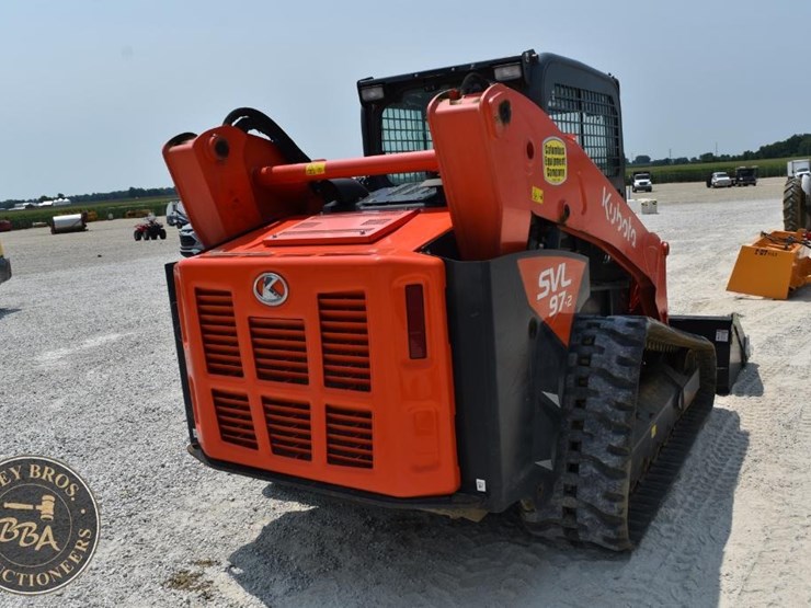 2021-kubota-svl97-2-image-14