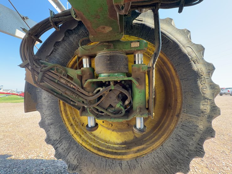 2012-john-deere-4940-image-25