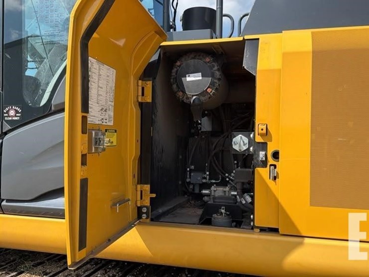2023-deere-210-p-tier-image-23