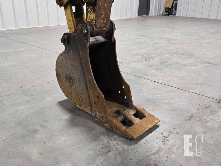 2019-caterpillar-303.5e2-cr-image-10