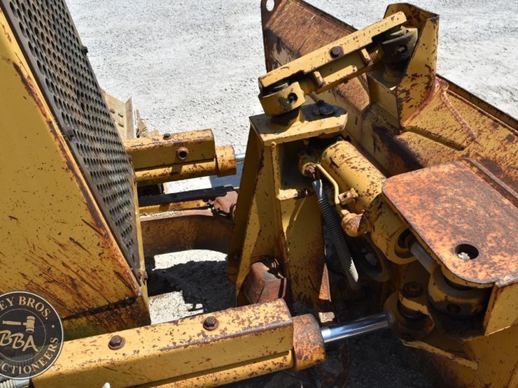 1988-caterpillar-d4c-xl-image-20