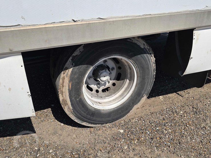 2009-freightliner-sprinter-3500-image-15