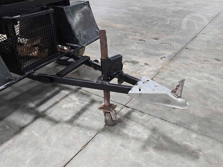 homemade-trailer-mounted-bbq-pit-image-11