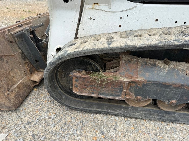 bobcat-t550-image-8