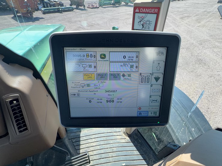 2012-john-deere-4940-image-47