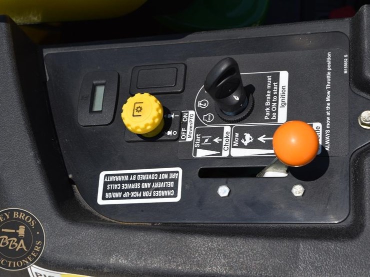 2015-john-deere-z425-image-11