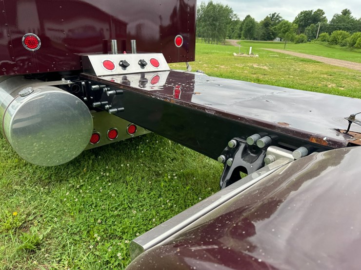2021-kenworth-w900l-image-20