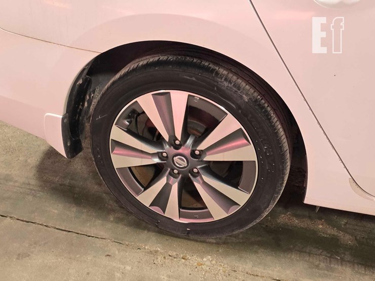 2017-nissan-sentra-image-24