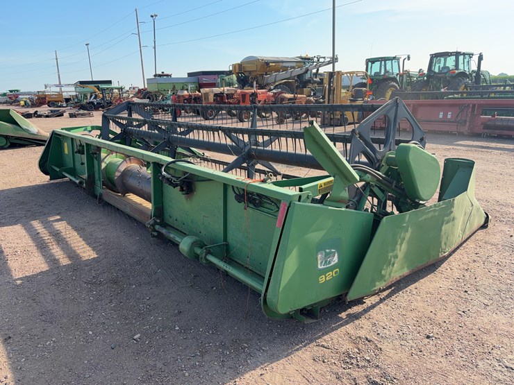 john-deere-920-image-5