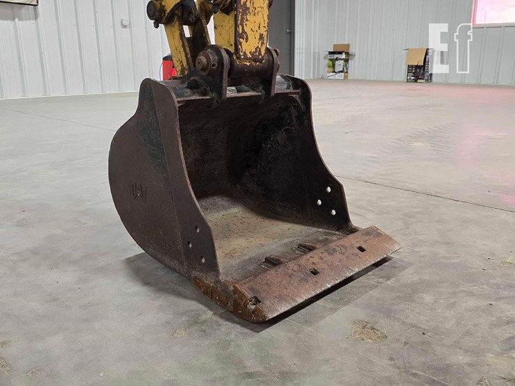 2017-caterpillar-304e2-cr-image-10