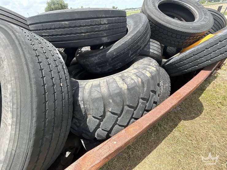 dumpster-with-tires-image-6
