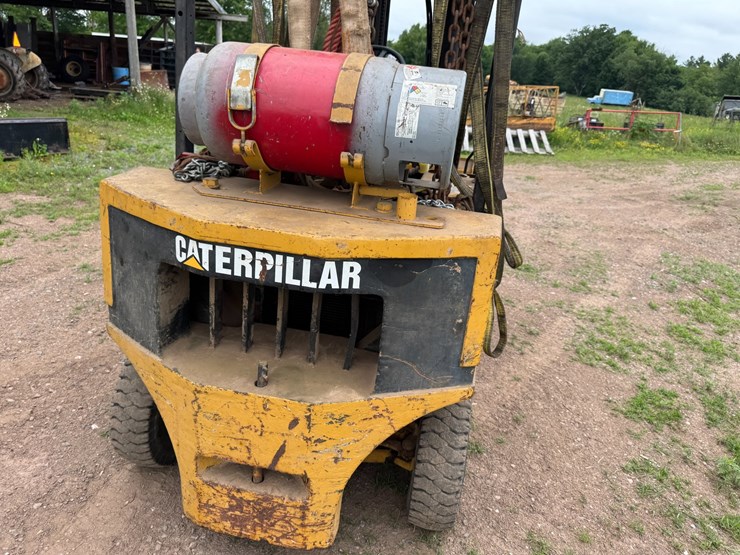 caterpillar-v50d-image-8